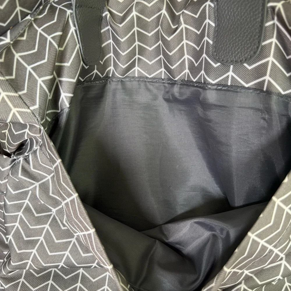 Banana Fish Stylish Gray Chevron Women's diaper Bag